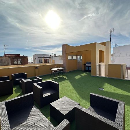 Central Apartment With Patio By Wayra Tarifa Esterno foto