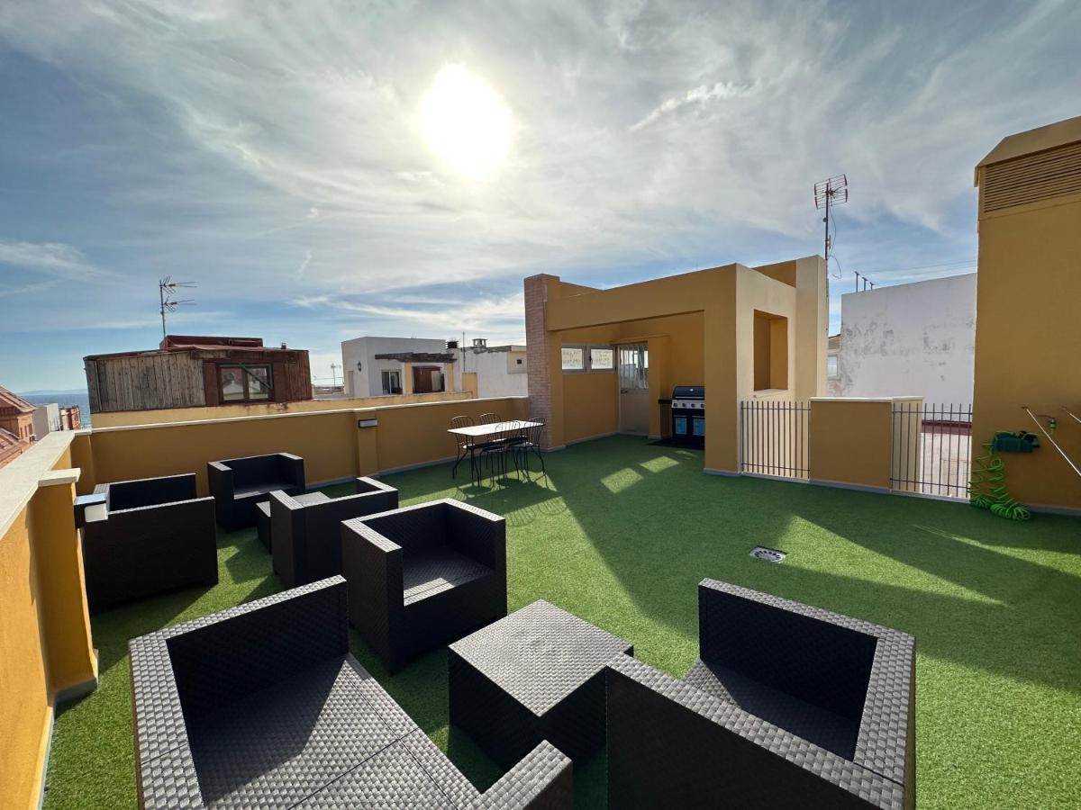 Central Apartment With Patio By Wayra Tarifa Esterno foto